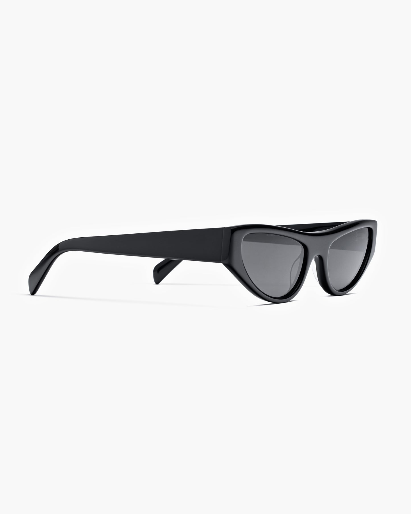 Eiffel Black