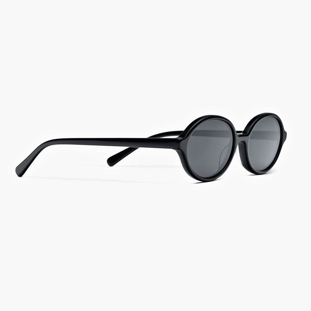 Giza Black