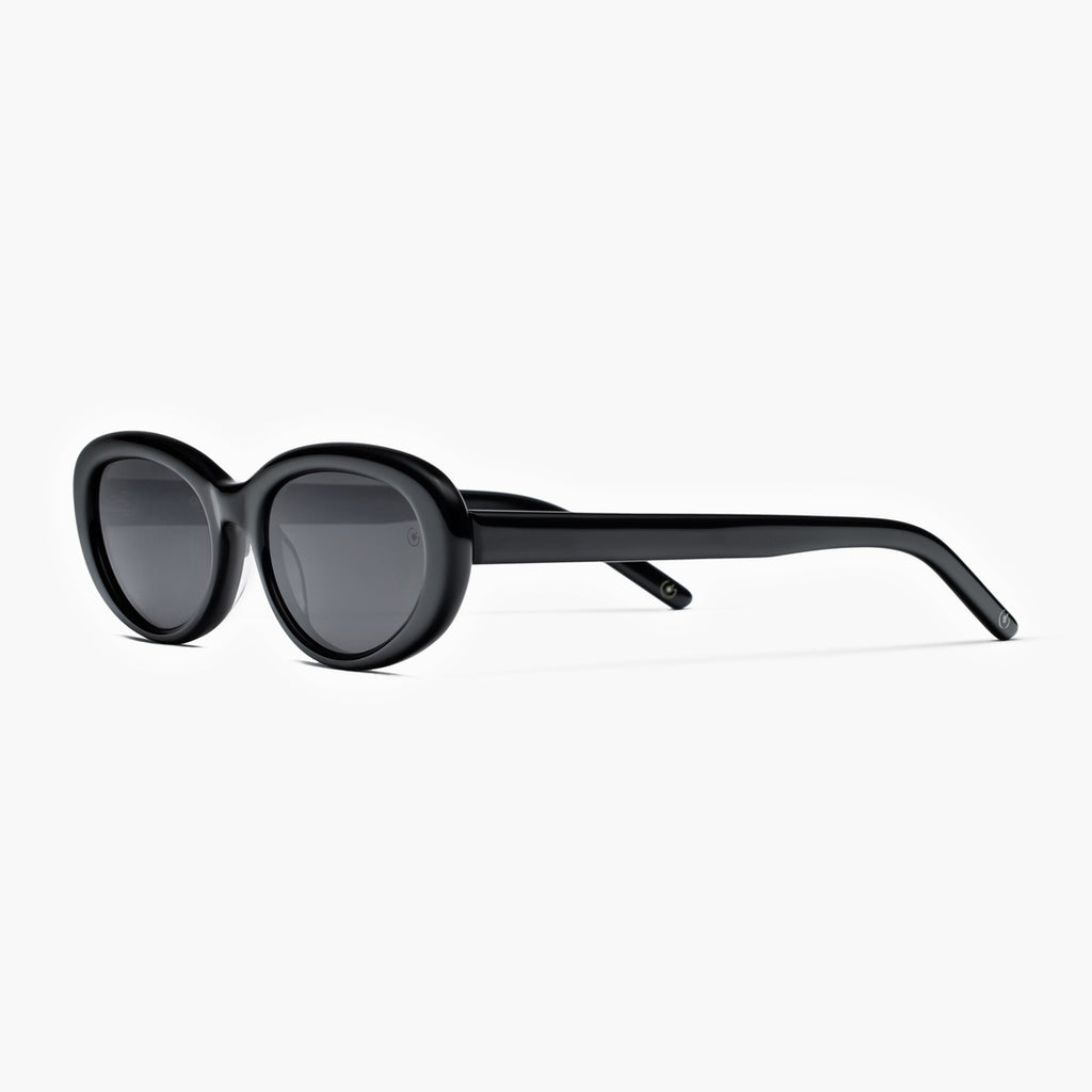 Louvre Black