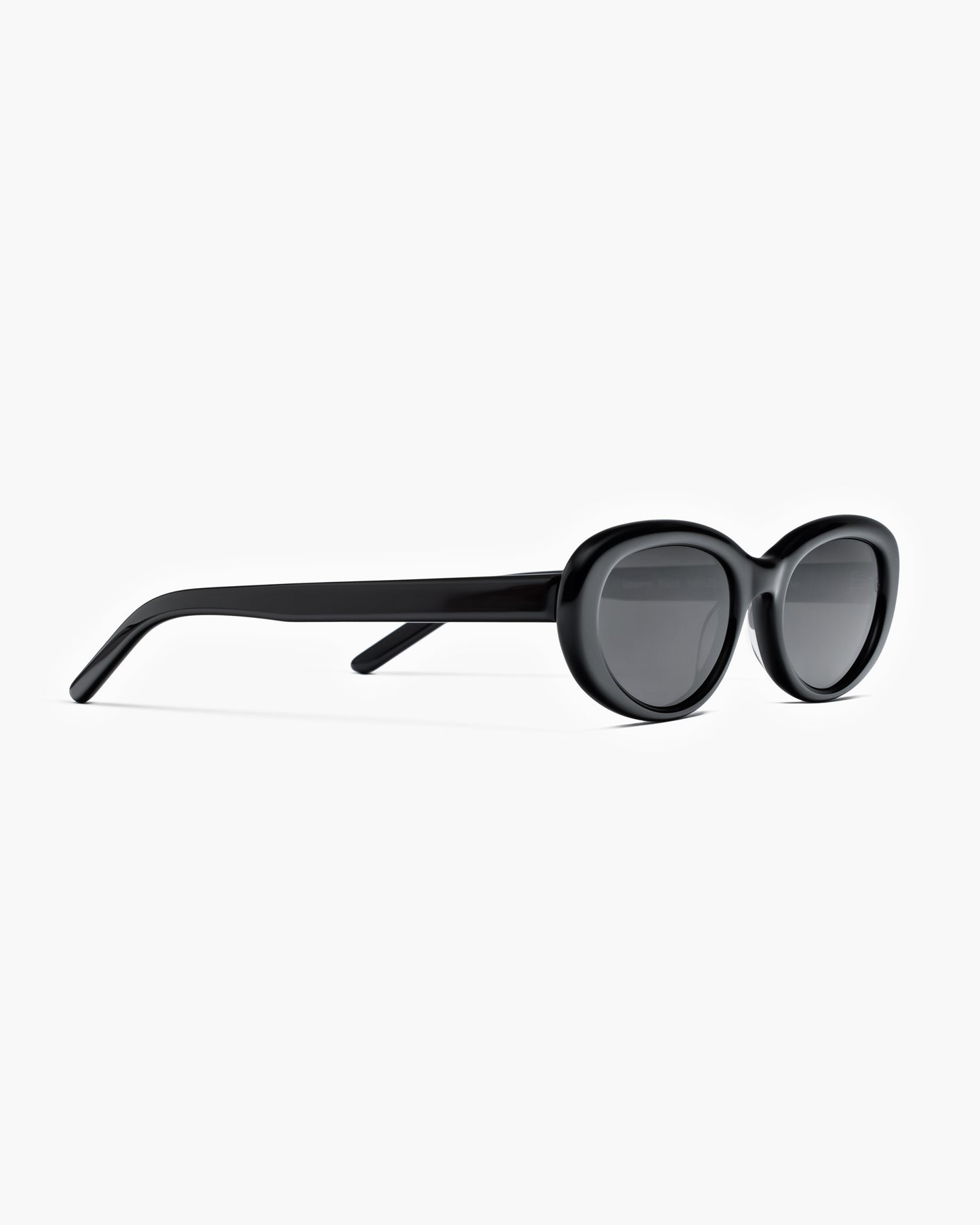 Louvre Black