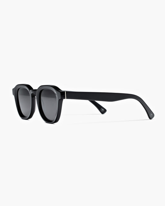Niagara Black