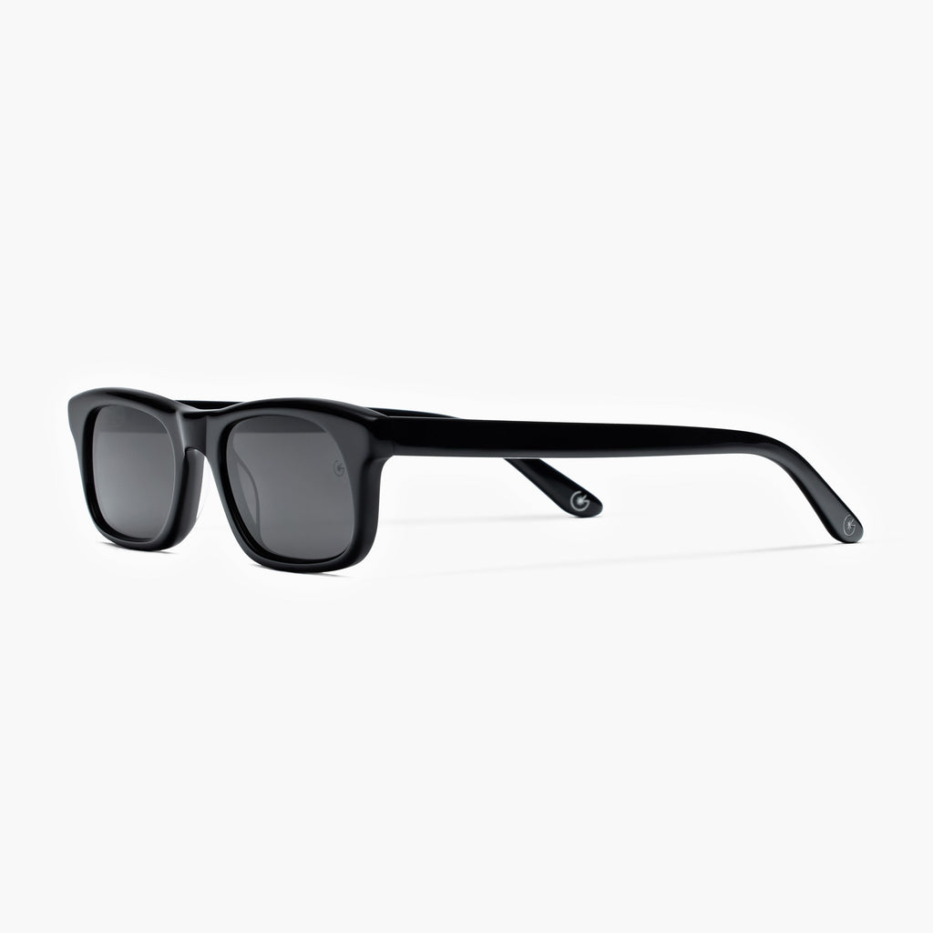 Pisa Black